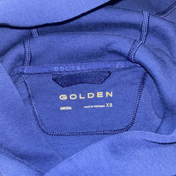 Aritzia Golden Fleece Cozy Blue Cropped Hoodie - Picture 2 of 7